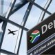 How many South Africans are selling up and emigrating in the second quarter?